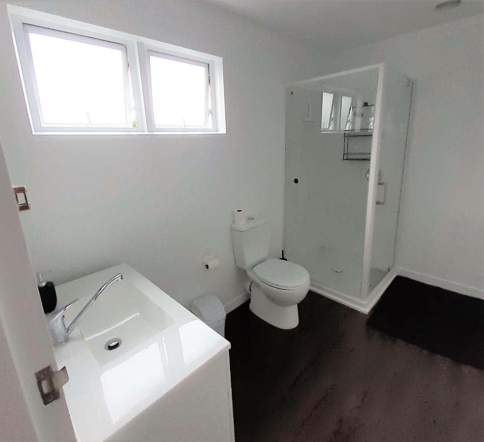 Last Light Lodge Tuatapere Екстер'єр фото